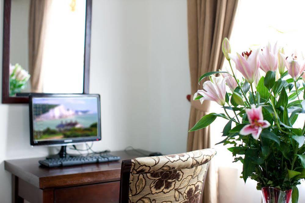 Hanoi Mai Charming Hotel & Travel Экстерьер фото